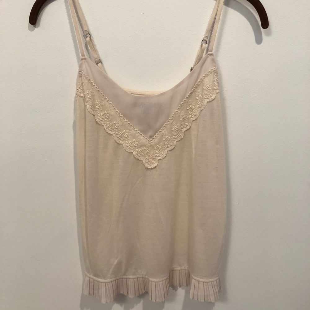 Lace Detailed Tank - Picture 2 of 2